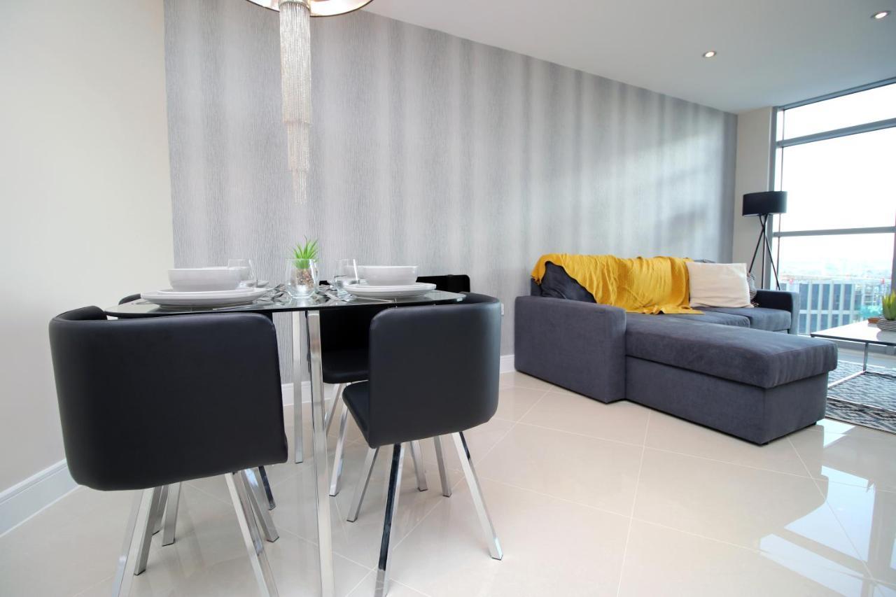 The Skyline - Luxury City Centre Flat With Designated Parking Cardiff Exterior photo